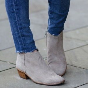 Sam Edelman Petty Ankle Booties